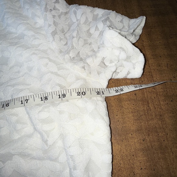 Teddi Rose Womens Top  Lace‎ Floral Stretch Short Sleeves White XL New - Picture 6 of 7